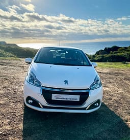 PEUGEOT 208 HDI
